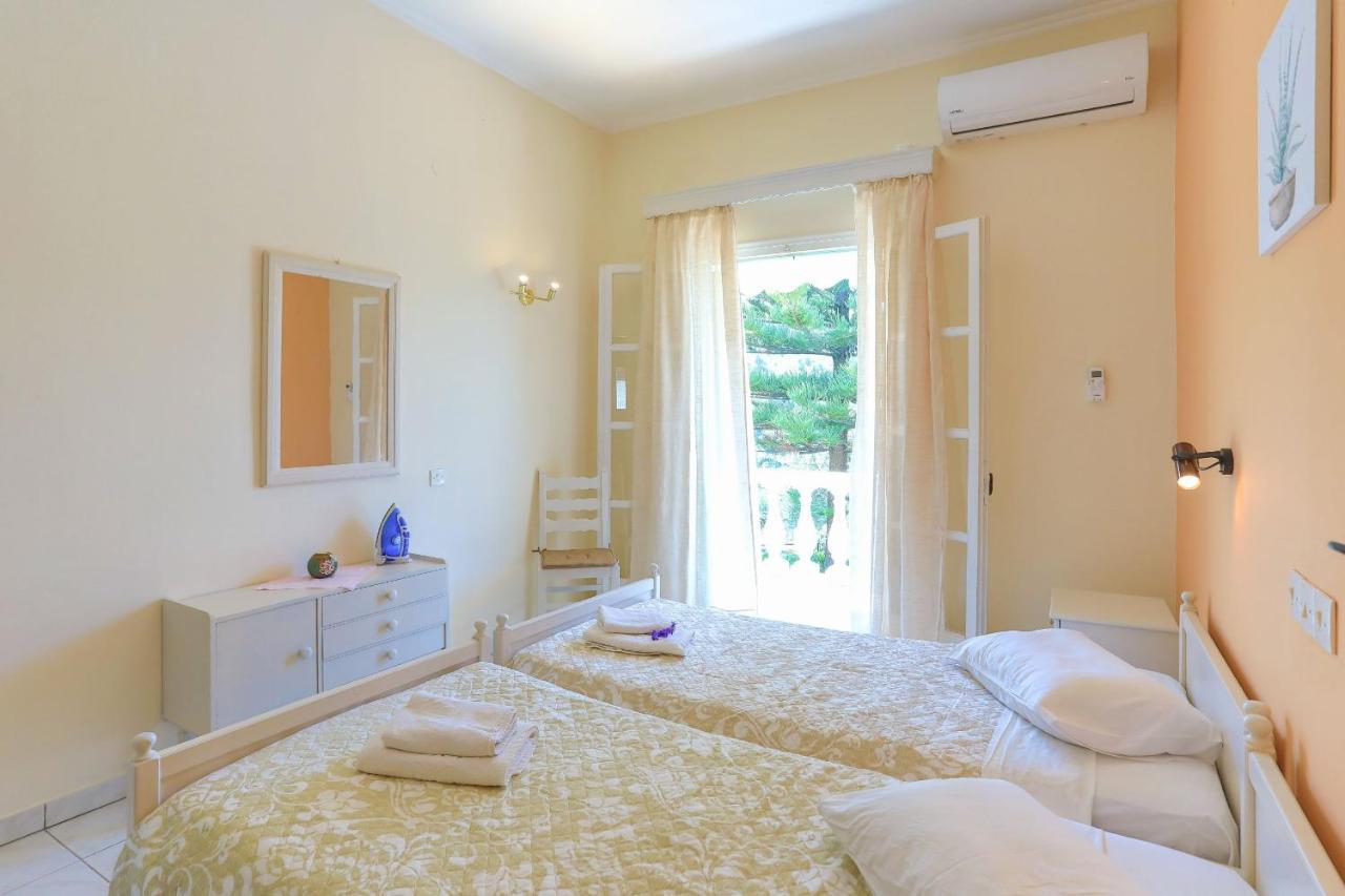Fran Apartments Agios Spyridon  エクステリア 写真