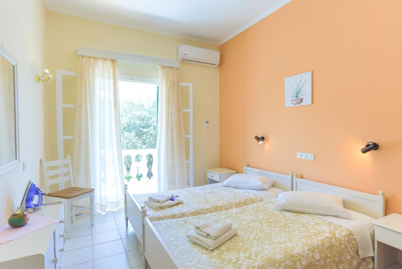 Fran Apartments Agios Spyridon  エクステリア 写真