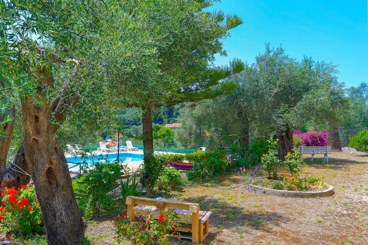 Fran Apartments Agios Spyridon  エクステリア 写真